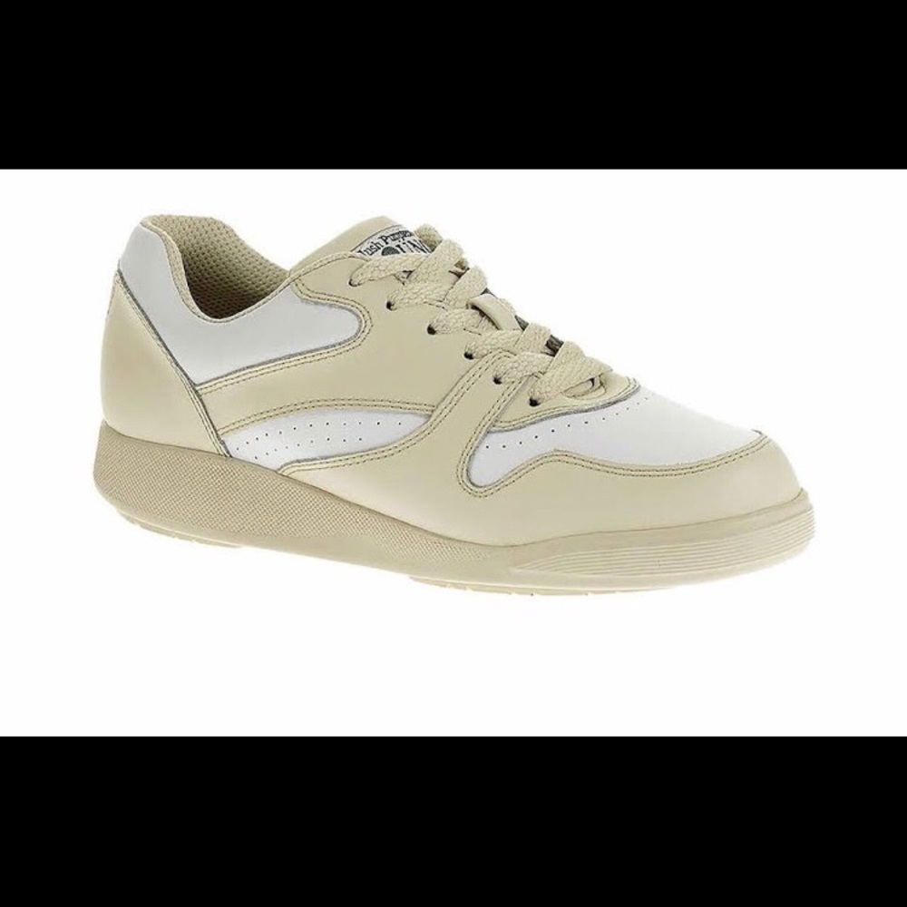 Hush Puppies Upbeat Sneakers New Size 8W